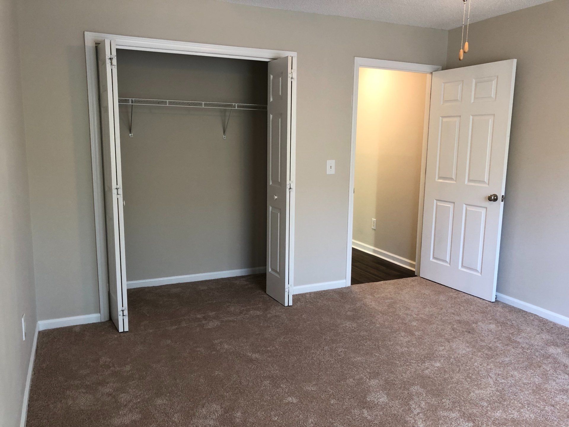 Upgraded Summit Apartment Interior