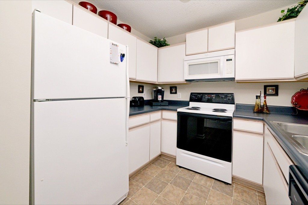 Meridian Park 1 Bedroom Various Interior Photos