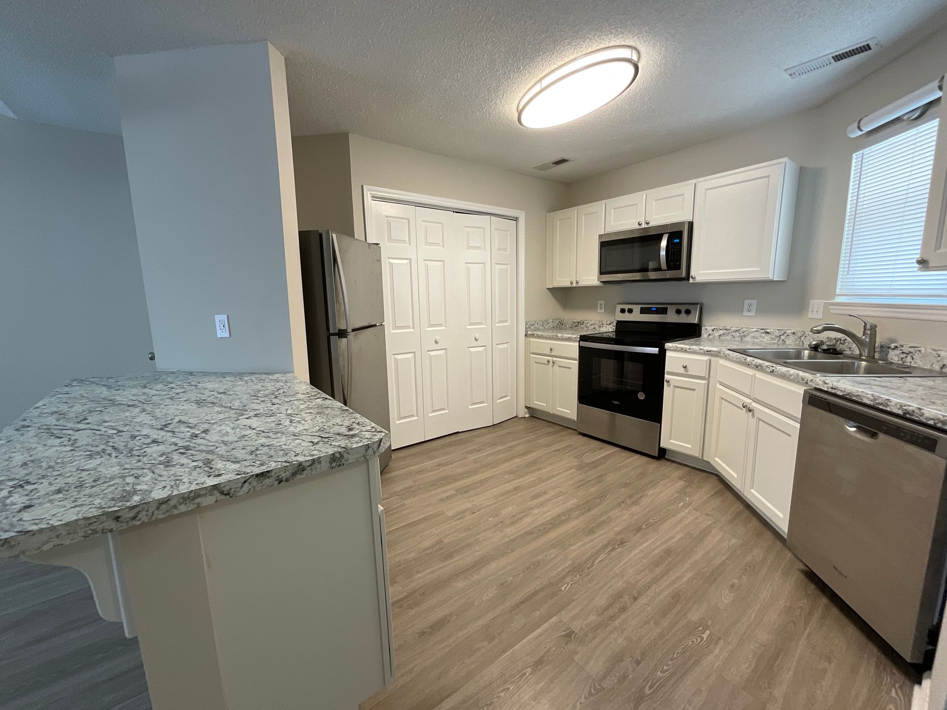 Upgraded Pinnacle Kitchen