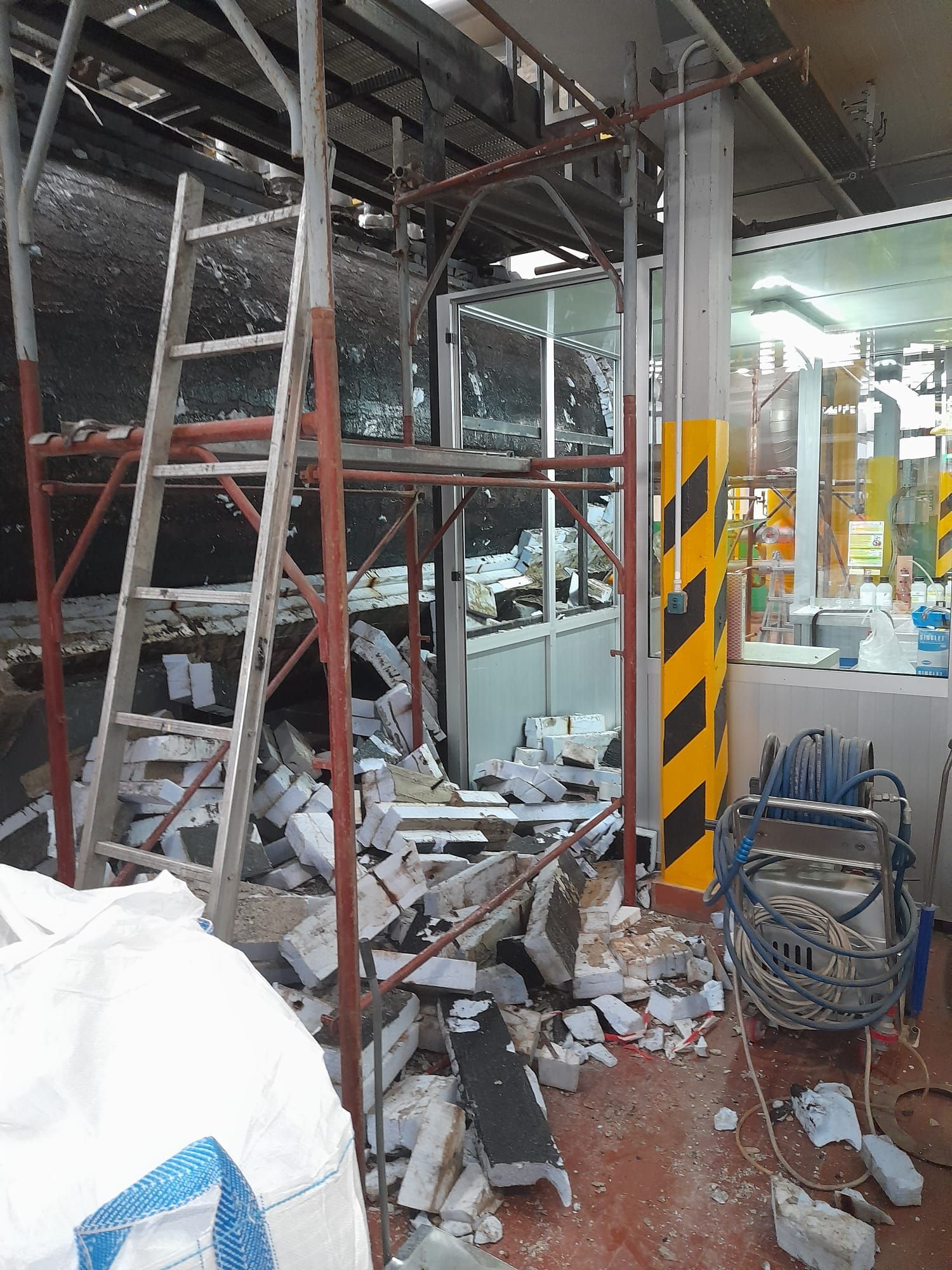 demolizione industriale