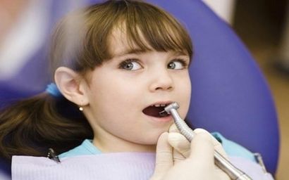 Quanto spesso bisogna sostituire lo spazzolino da denti? - Dentista Bambini,  paura del dentista a Milano