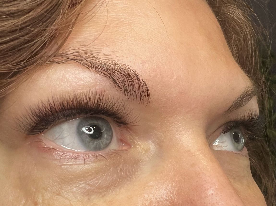 volume lash extensions