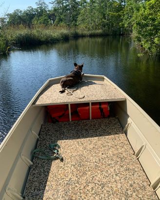 Jon Boat — Weeki Wachee Gardens FL — Weeki Wachee Boat Rentals