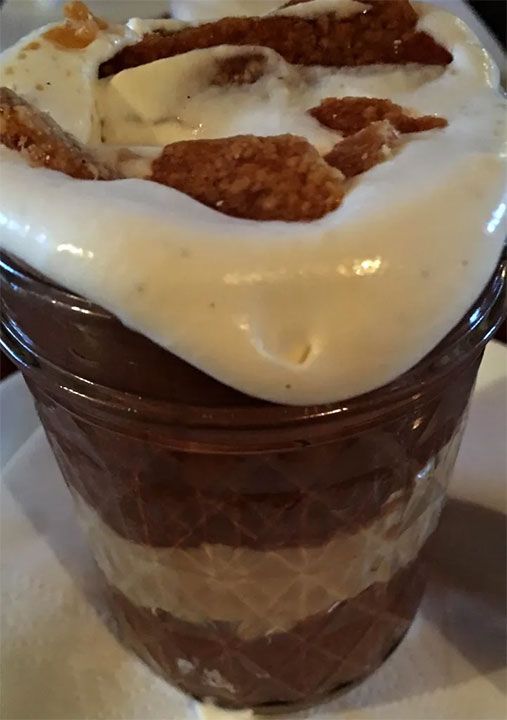 dessert in a jar