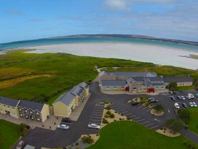 Connemara Sands Beach Hotel & Spa