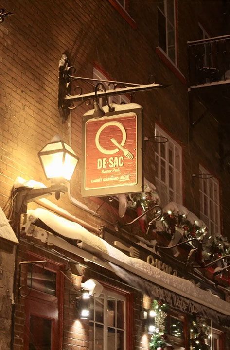 sign Board of Q de sac