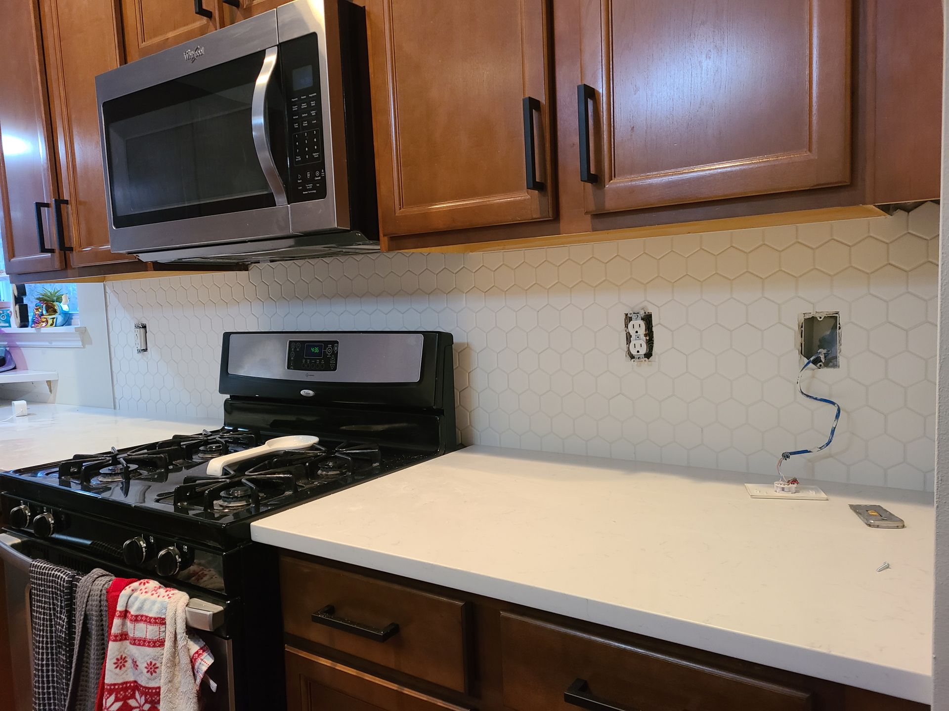 Microwave Oven — O’Fallon, MO — Family Tree Homes