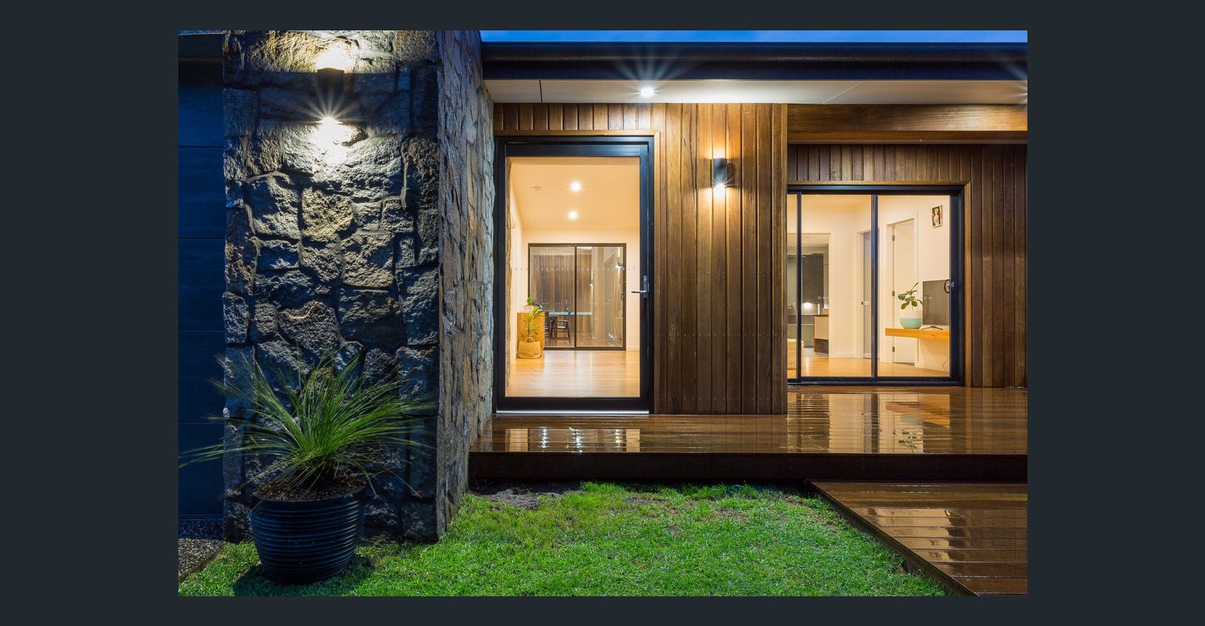 Elegant House Deck — Rye, VIC — Quin Wyatt Building Designers