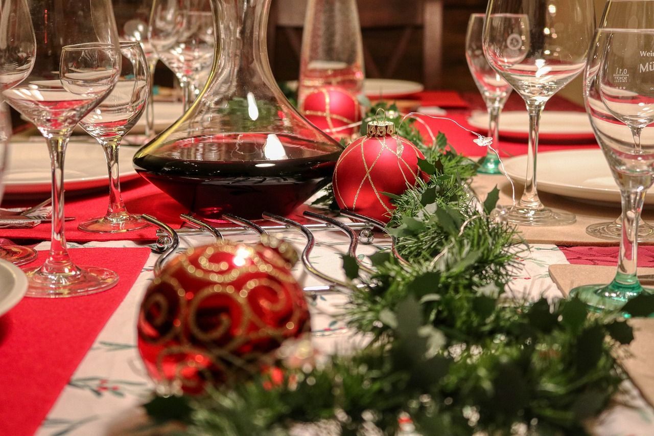 Holiday table setting