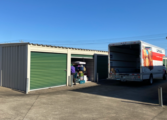 Self Storage and Mini Storage Garage Units — Columbia, TN — Magic Spray Storage