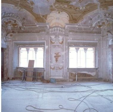 pareti affrescate da restaurare