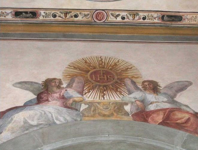 affresco di angeli restaurato