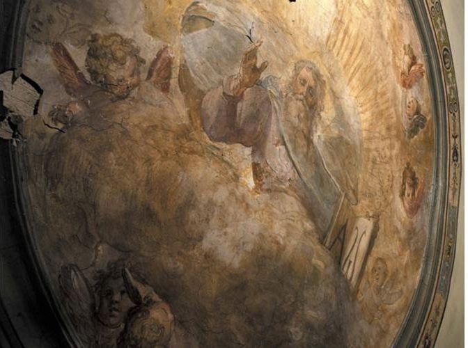 affresco di chiesa da restaurare