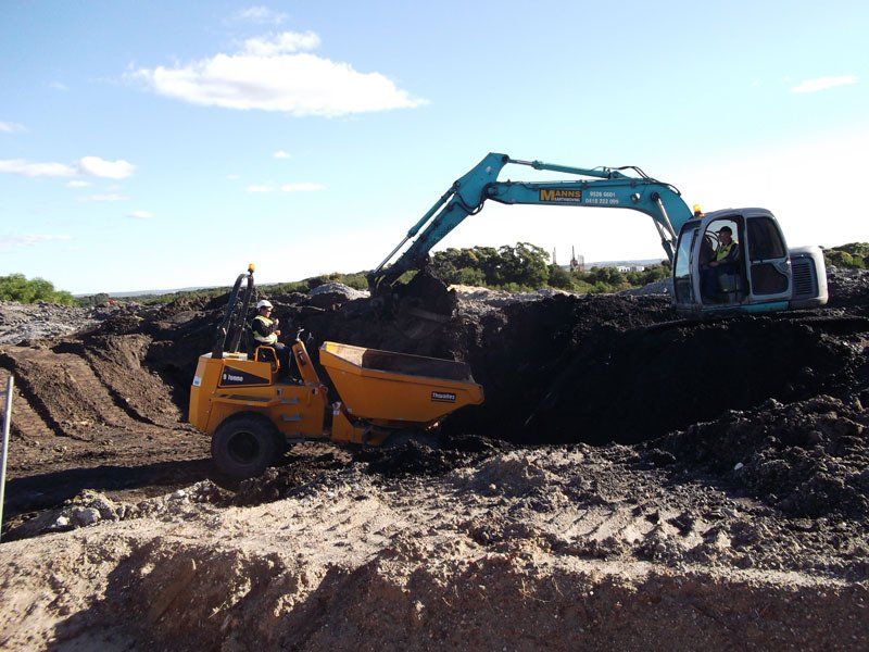 Soil Excavation — Woronora Heights, NSW — Mann's Earthmoving
