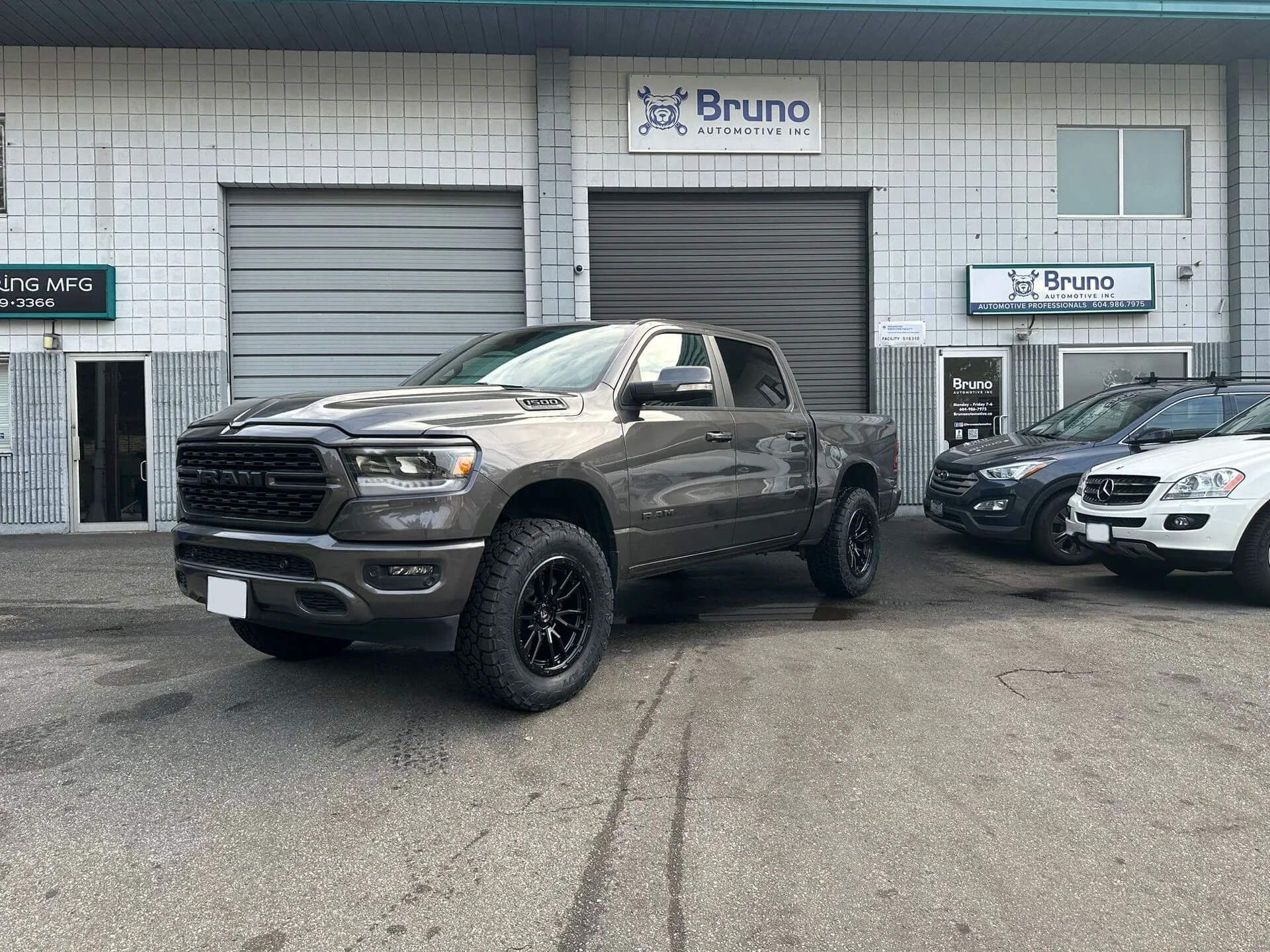 Grey truck | Bruno Automotive