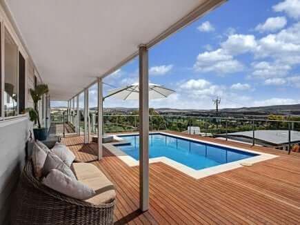 Lifestyle (Sloping Bottom)