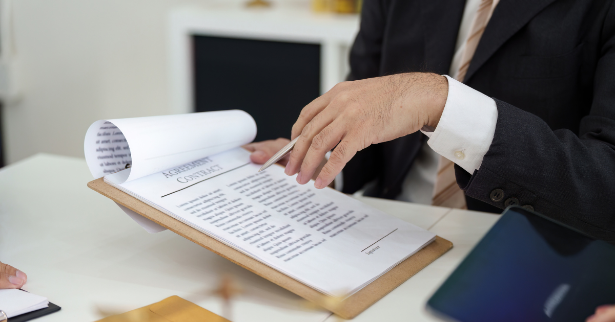 Contract Dispute Attorney Photo