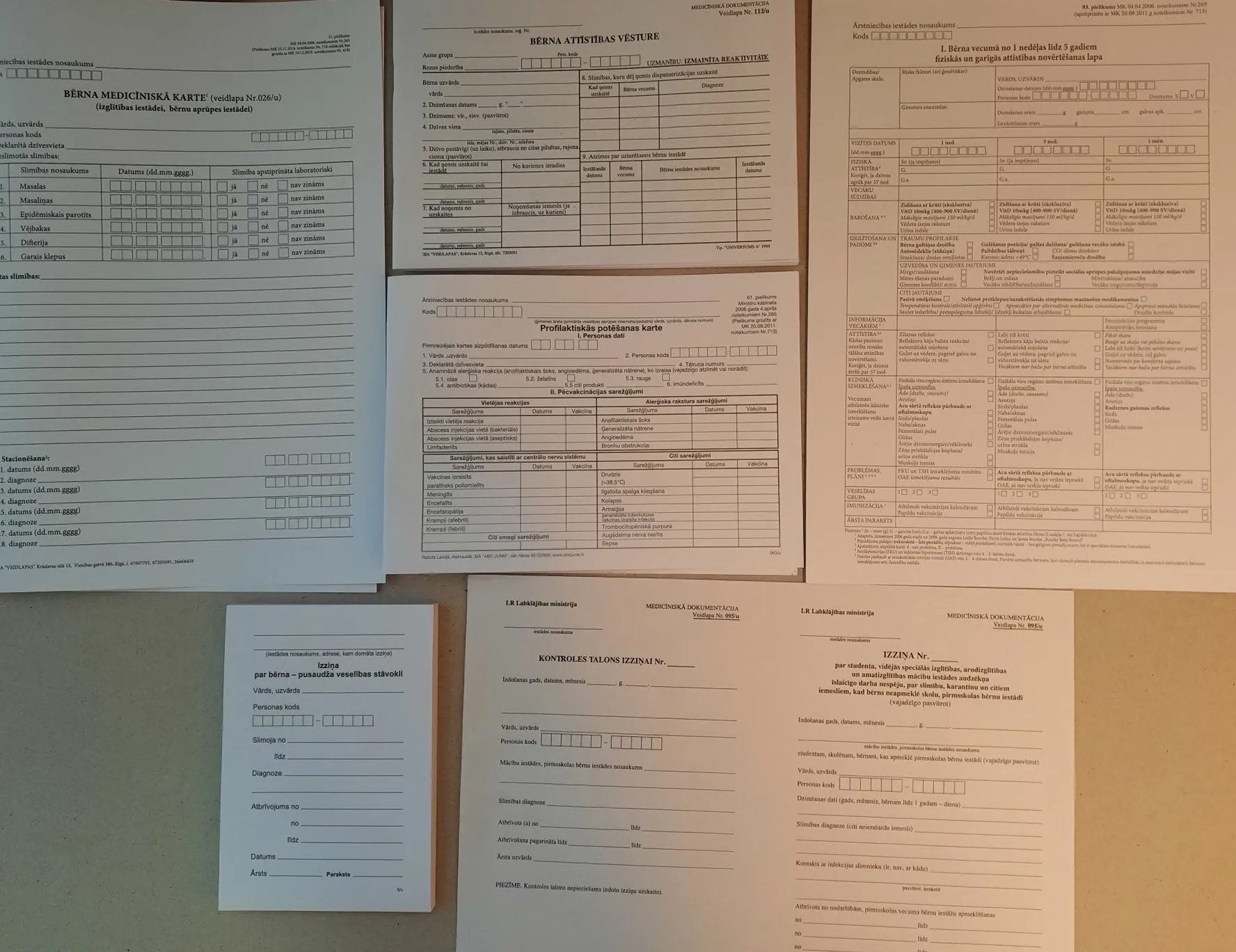 Veidlapas ģimenes ārstu praksei, ārsta prakse, ģimenes ārsts, veselība, pieraksti, žurnāli, veidlapas, medicīnas veidlapas