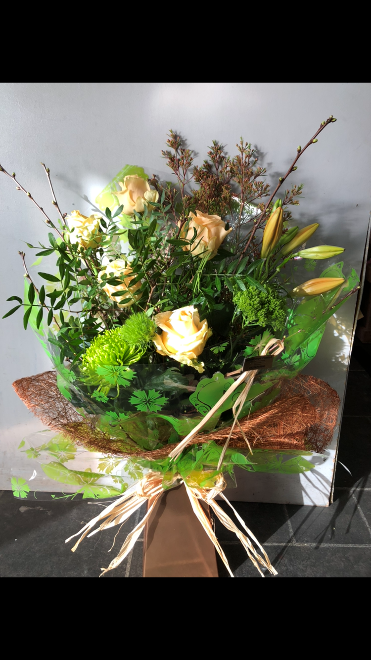 Bouquet of green flowers