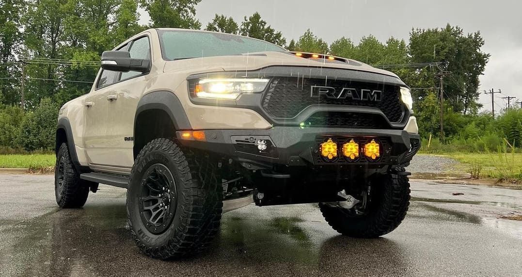 LED vs HID vs halogen headlights