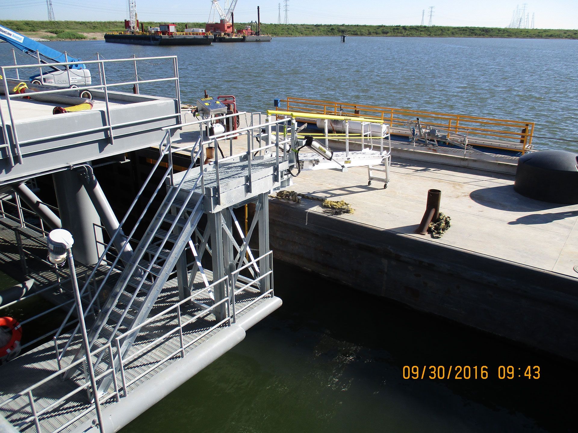 Barge GW ~ Fixed Length & Platform