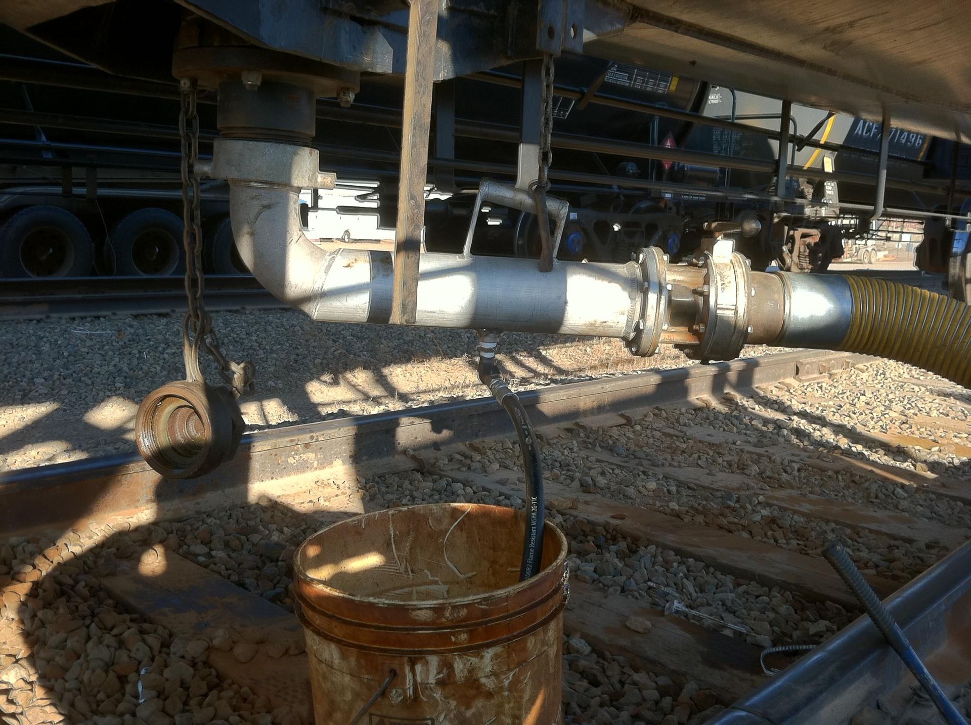 Railcar Elbow CPI Hooked Up To API Coupler