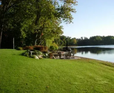 landscaping services in waterford mi