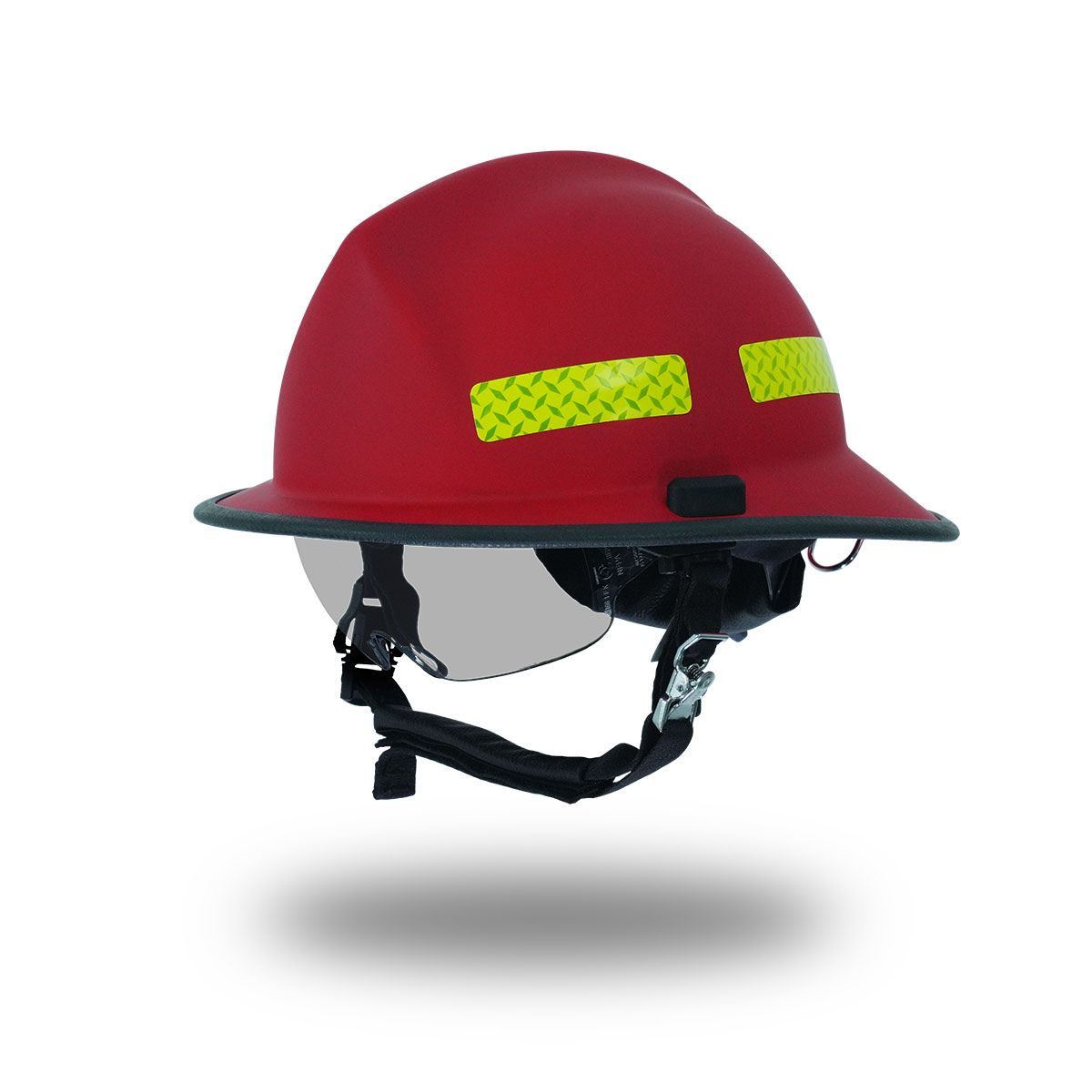 Casco rojo de bombero con bandas reflectantes y visera.