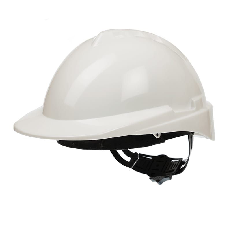 Casco de seguridad blanco con visera y sistema de suspensión color negro.