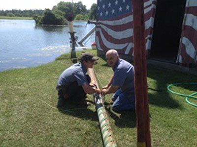 Drill Contractor — Setting Up Drill in Crane, MO