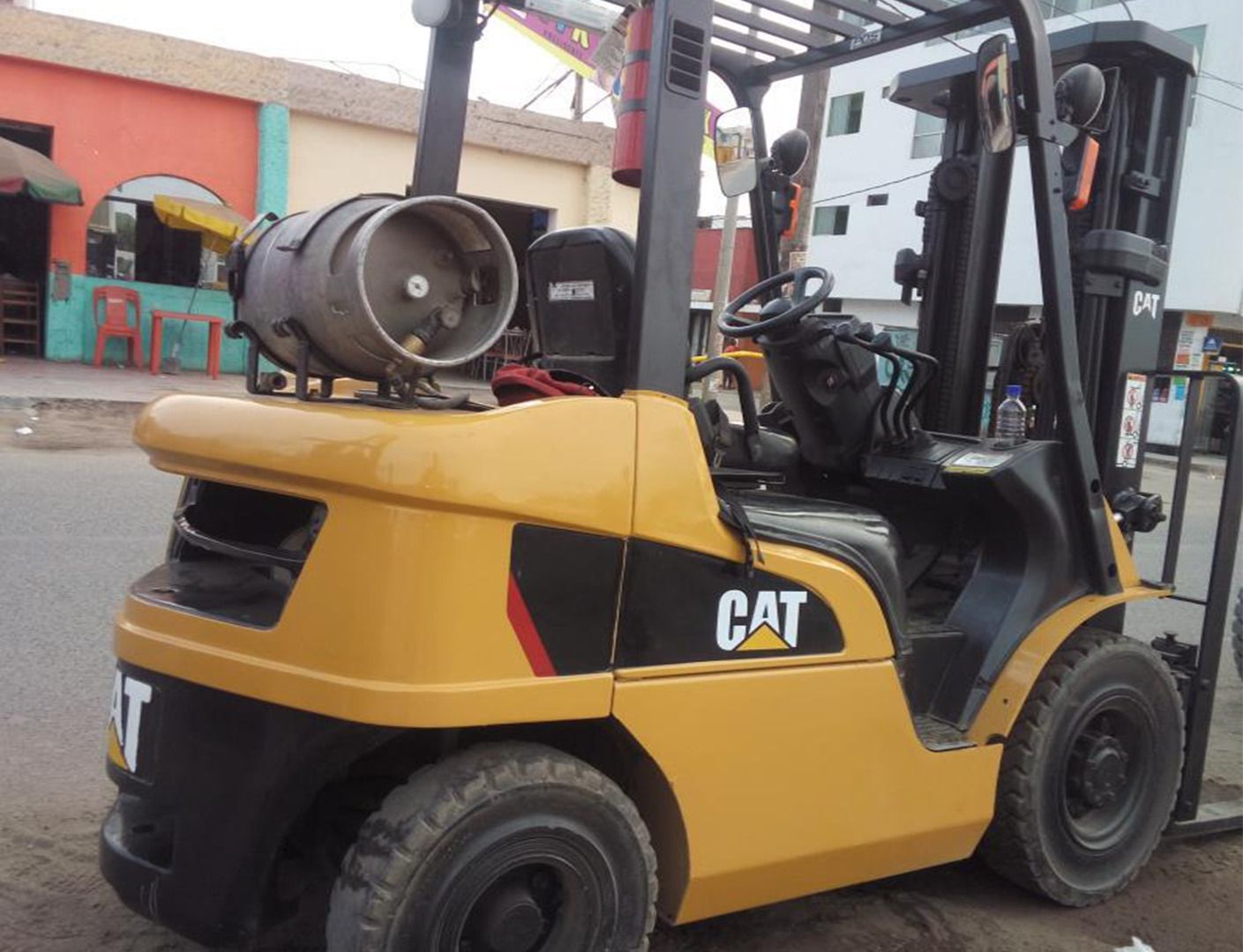 Montacargas y Grúas JL EIRL