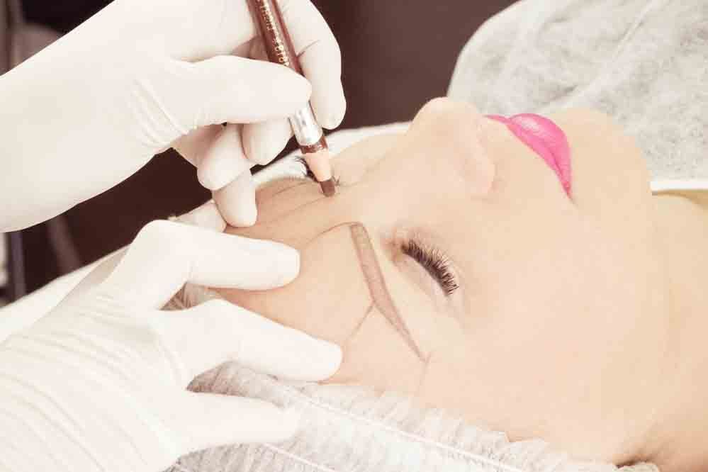 Eyebrow bring treated by expert