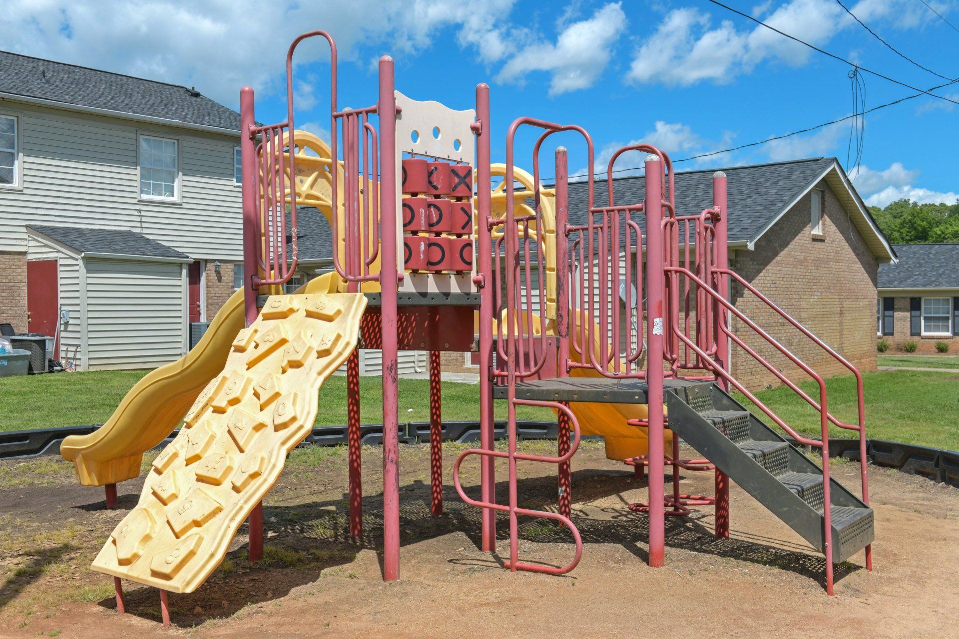 Playground | Sharon Pines Apartment Homes'