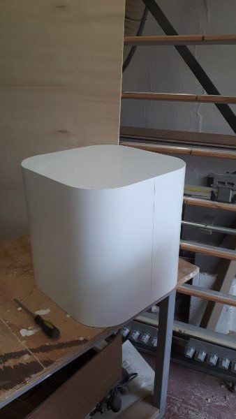 Complemento d'arredo in legno