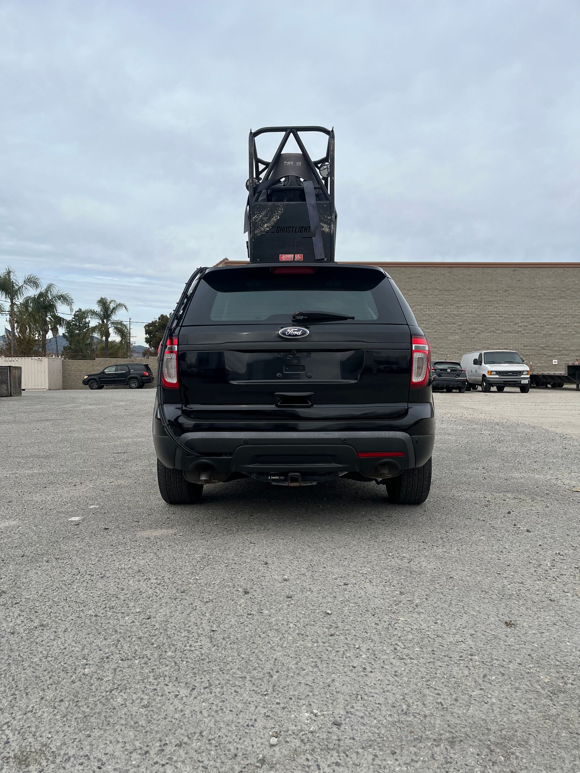 pod rig installed in black car
