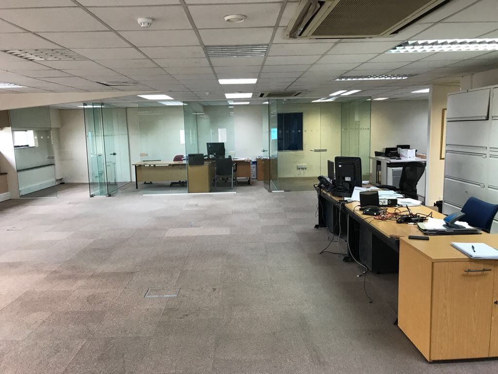 contemporary refurbishment, office paint and decorate, office renovation