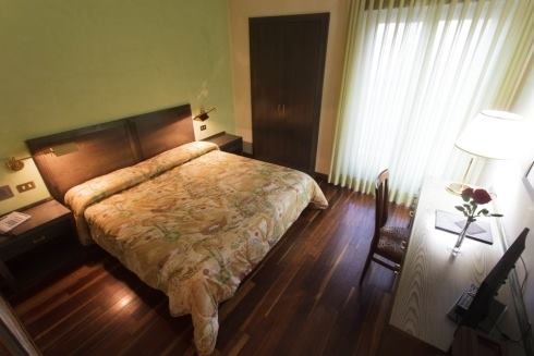 Camera con parquet