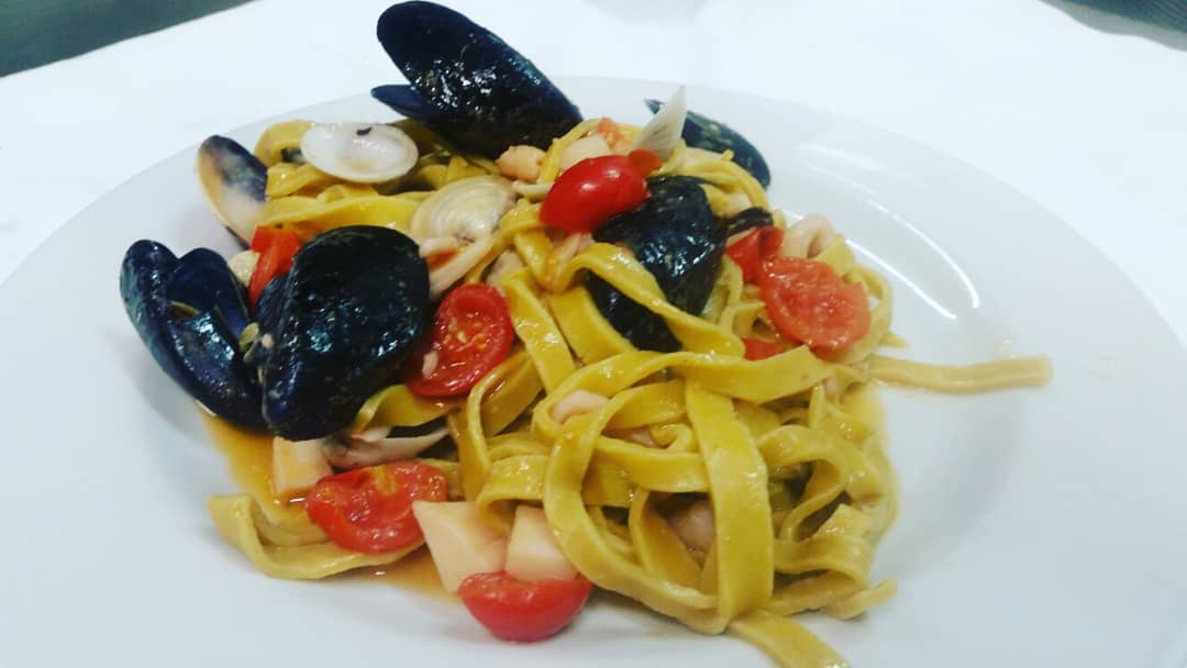 Tagliatelle cozze e pomodorini