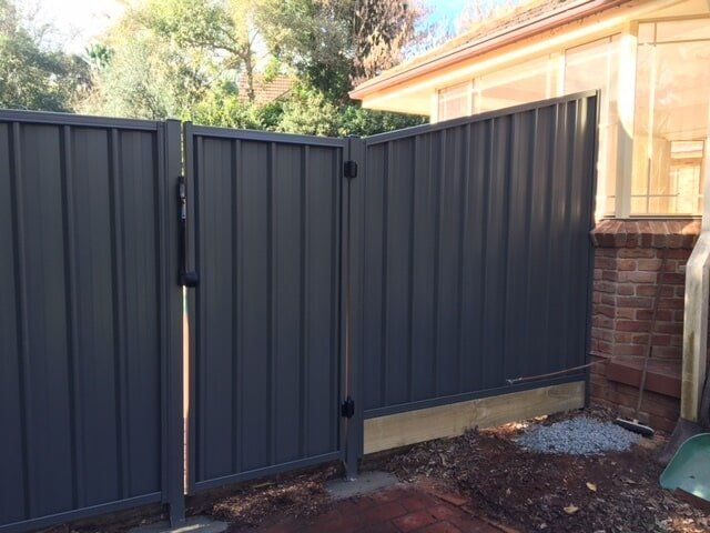 Gray Gate and Fence — Fencing in Port Macquarie, NSW