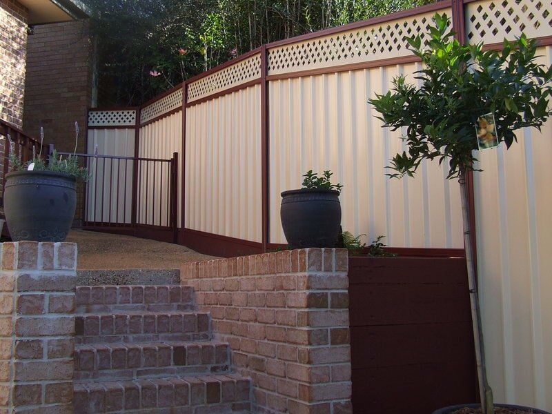 Modern Fence — Fencing in Port Macquarie, NSW