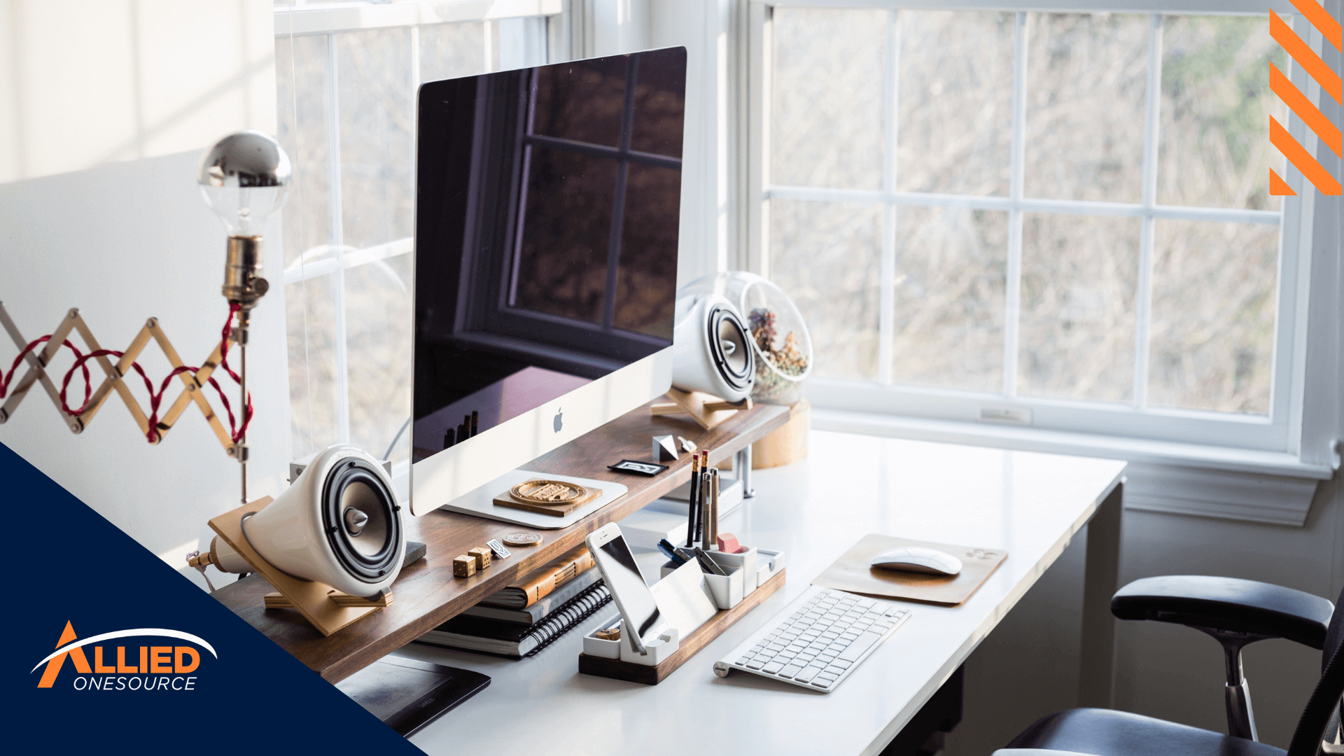 Setting Up Your Workspace: Personalizing Your Office Desk for Comfort