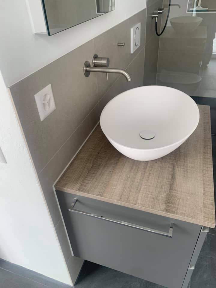 Modernes Waschbecken