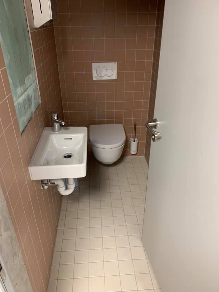 Kleine Toilette fertiggestellt