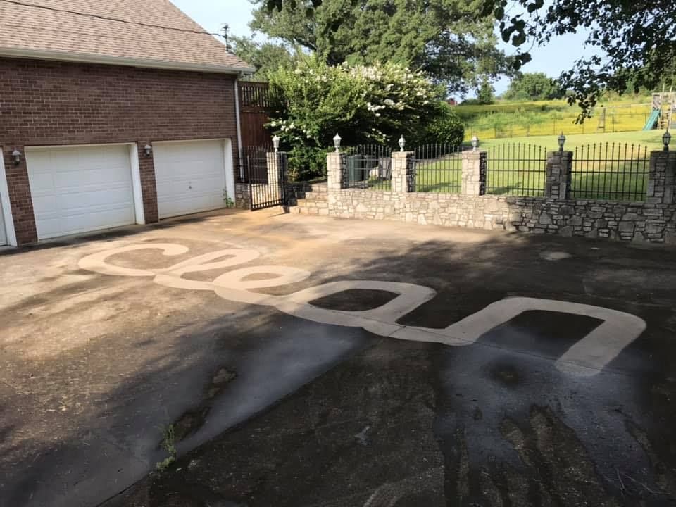 Before and after driveway cleaning in Lebanon, TN, highlighting expert pressure washing services for concrete surfaces.