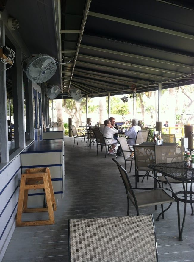 Outdoor cool misting