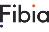Fibia-logoet er sort og hvidt med en rød cirkel i midten.