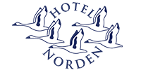 Et blåt logo til et hotel med ænder i en cirkel.