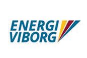Logoet for energi viborg er blåt og farverigt.