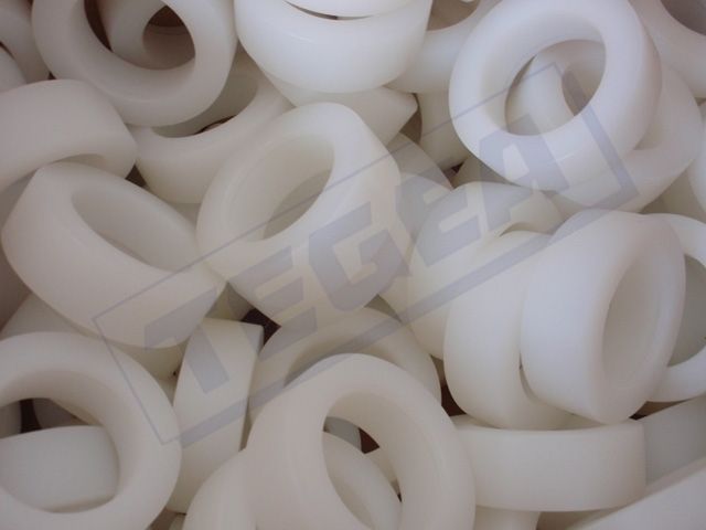 Ruote e Rotelle rivestite in Materie Plastiche