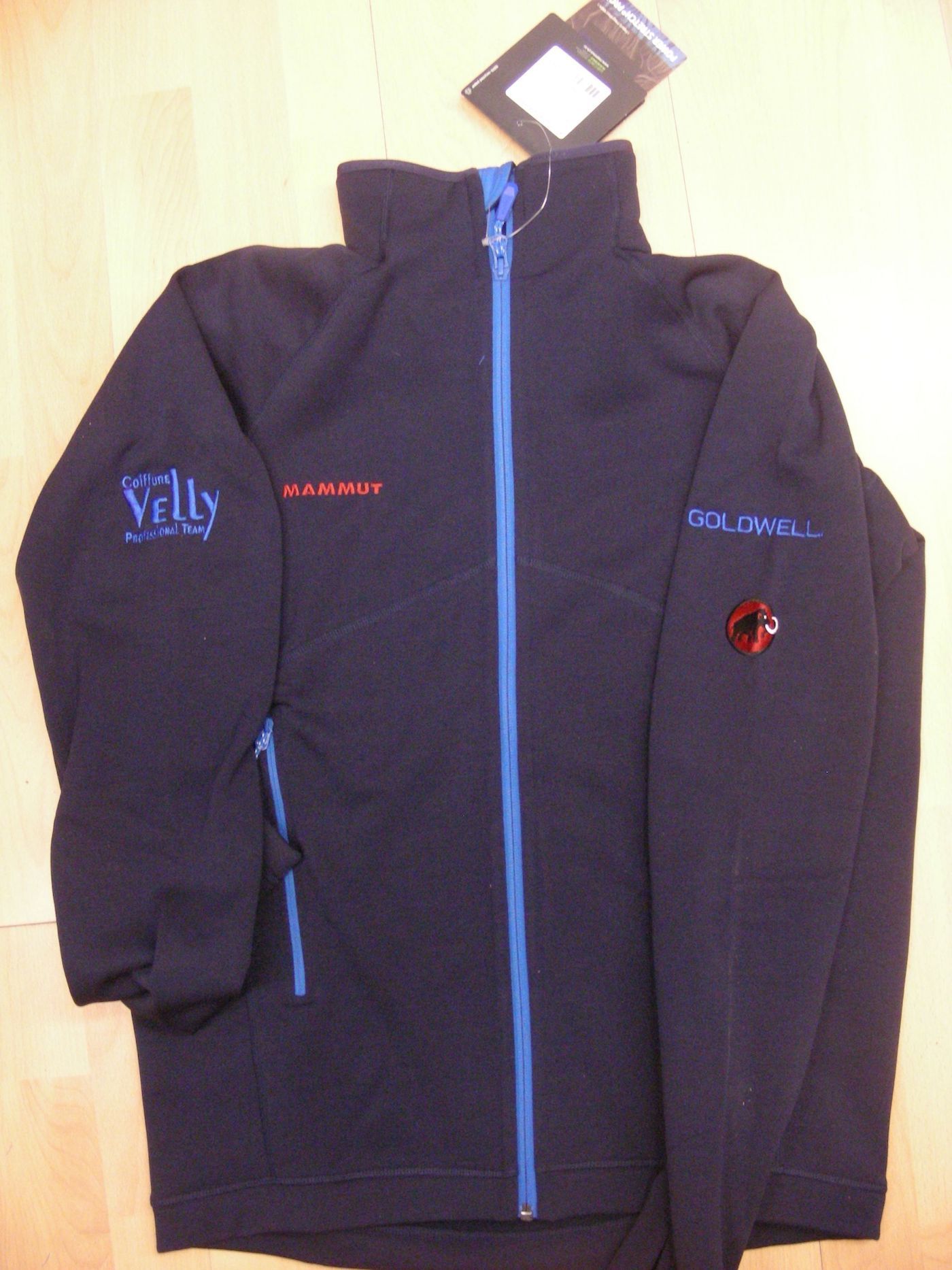 Produktbild Jacke bestickt